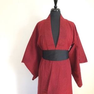 AUTHENTIC JAPANESE BURGUNDY KIMONO
